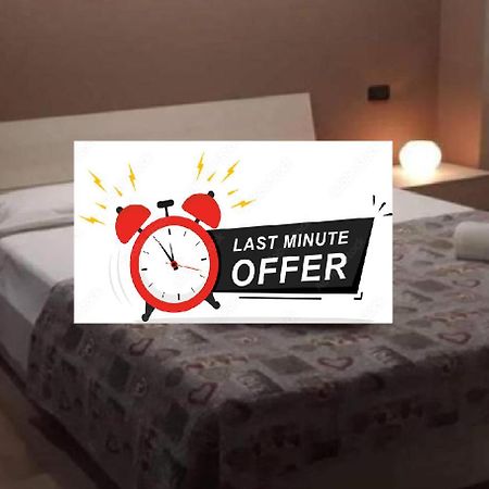 Apartament Ded 2 Only Sleep Bagno Privato Parma Zewnętrze zdjęcie